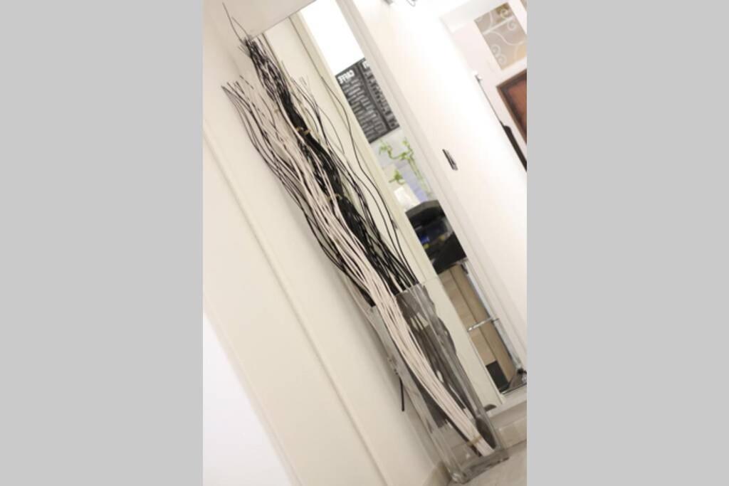 Elegant Apartment In Inner City At Vatican - Netflix And Optical Fiber روما المظهر الخارجي الصورة