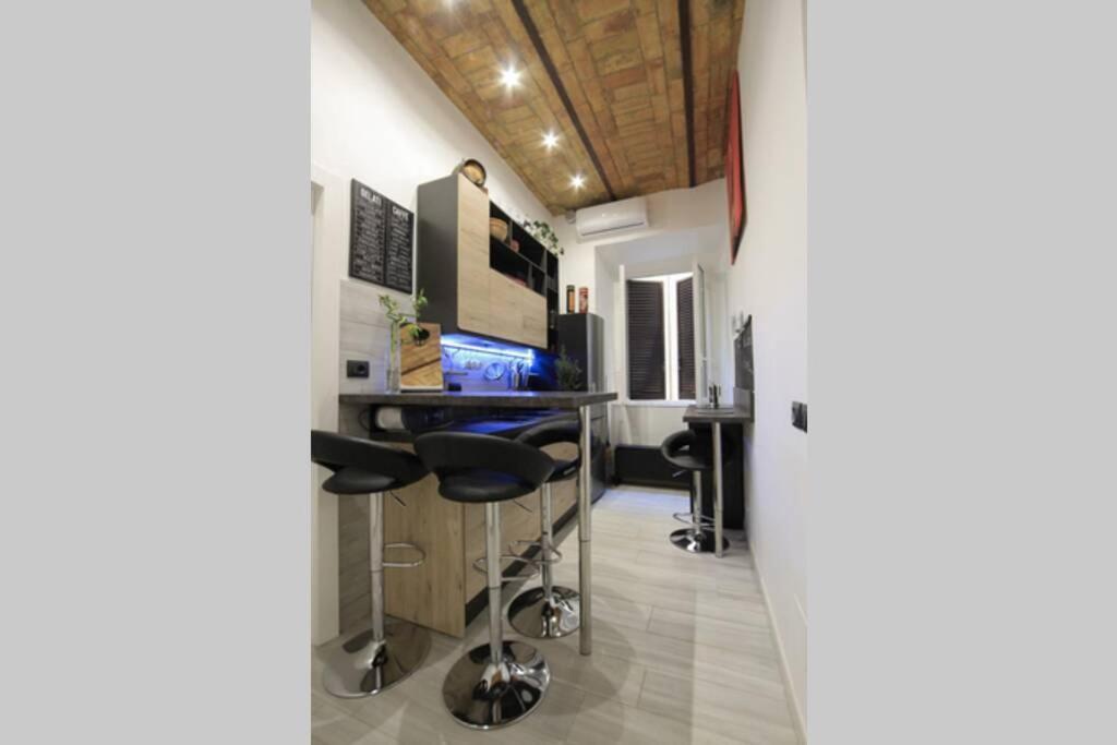 Elegant Apartment In Inner City At Vatican - Netflix And Optical Fiber روما المظهر الخارجي الصورة
